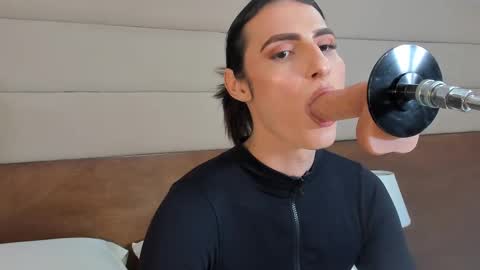  Shantall  online show from October 2025 07:34:02 AM