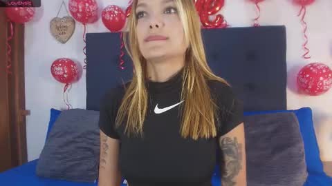 Snapshot of shantallvegga1 chatting on February 2026 12:12:01 PM shantallvegga1 online show from February 2026 12:12:01 PM