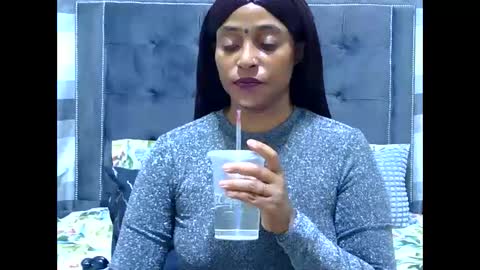 Snapshot of shany922 chatting on February 2025 11:16:02 PM shany922 online show from February 2025 11:16:02 PM
