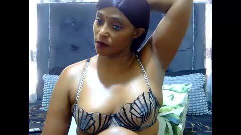 Snapshot of shany922 chatting on February 2025 01:46:01 PM shany922 online show from February 2025 01:46:01 PM