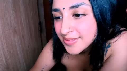 Snapshot of sharain chatting on February 2025 08:25:02 PM My real name is bella  Much Gust  online show from February 2025 08:25:02 PM