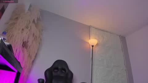 Snapshot of sharick_lovee chatting on October 2025 09:01:01 PM sharick lovee online show from October 2025 09:01:01 PM