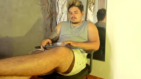 jhon deibyd online show from January 2025 01:32:01 PM