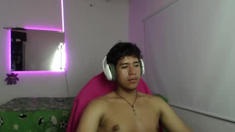 Snapshot of sharky_g chatting on January 2025 05:38:01 AM Frqnko online show from January 2025 05:38:01 AM