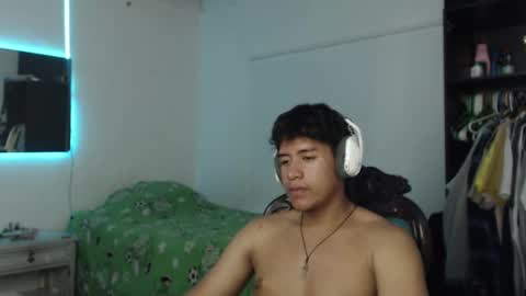 Snapshot of sharky_g chatting on January 2025 05:21:01 AM Frqnko online show from January 2025 05:21:01 AM