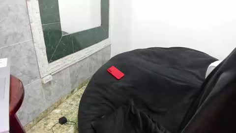 Snapshot of sharlot07 chatting on February 2025 05:12:02 AM Sharlot07 online show from February 2025 05:12:02 AM