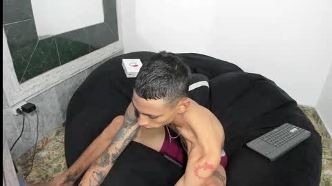 Snapshot of sharlot07 chatting on March 2025 09:36:02 AM Sharlot07 online show from March 2025 09:36:02 AM