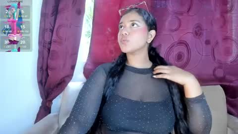 Snapshot of sharlot_evans_ chatting on May 2026 04:12:02 PM Sharlot online show from May 2026 04:12:02 PM
