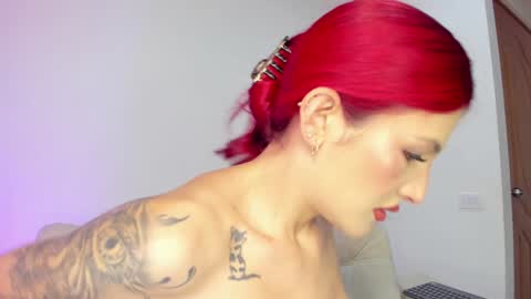 Hi fiends ---- I usually start online from Monday to Friday from 1000 am Saturdays and Sundays at 600 am Colombia time online show from January 2025 11:33:01 AM