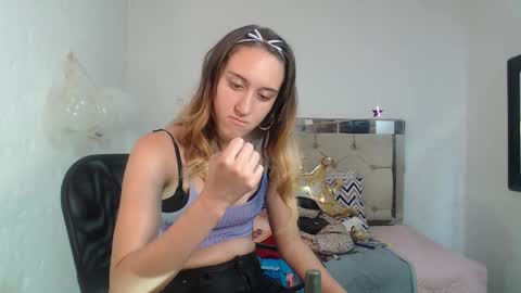 Sara online show from January 2025 03:18:01 PM