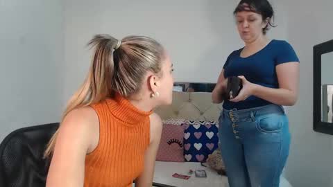 Sara online show from February 2025 02:00:02 PM