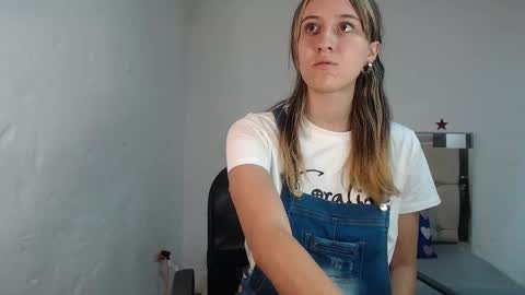 Sara online show from February 2025 02:00:01 PM