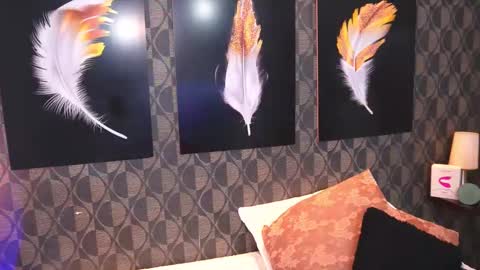 Sharom  online show from March 2026 07:00:02 PM