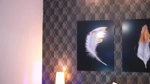 Sharom  online show from April 2026 07:06:02 PM