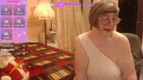 Snapshot of sharon_amore chatting on December 2025 04:58:01 PM Helena online show from December 2025 04:58:01 PM