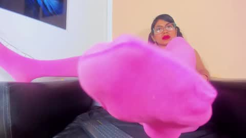 sharon_leather online show from December 2025 12:33:02 PM