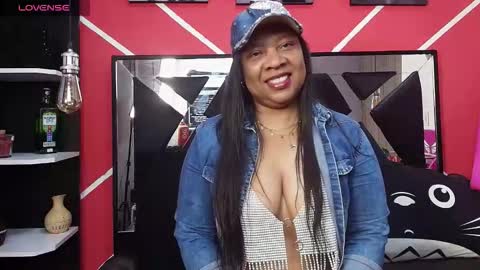 Sharon Noa online show from February 2026 11:26:01 AM