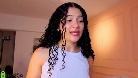 Snapshot of sharonn___ chatting on November 2025 04:00:01 AM Sharon online show from November 2025 04:00:01 AM