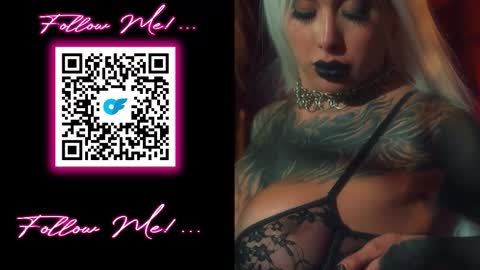 Snapshot of sharpay_evans chatting on March 2026 07:18:02 PM Antonia online show from March 2026 07:18:02 PM