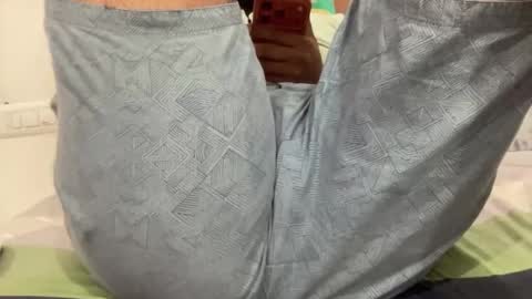 Snapshot of shash2014 chatting on March 2026 05:10:02 PM Shashii online show from March 2026 05:10:02 PM