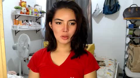 Snapshot of shasha_carreon chatting on January 2026 01:07:02 AM shasha online show from January 2026 01:07:02 AM