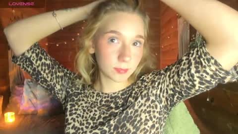 Snapshot of shatall_rouge chatting on May 2026 03:46:01 AM Shantall online show from May 2026 03:46:01 AM