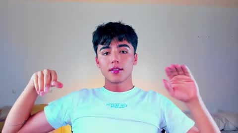 Snapshot of shawn__sanderson chatting on January 2025 11:30:01 PM Shawn online show from January 2025 11:30:01 PM