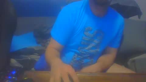 Snapshot of shawntheone3535b chatting on December 2024 08:58:02 PM shawntheone online show from December 2024 08:58:02 PM