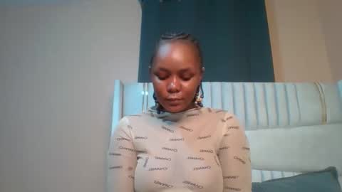 Shay diva online show from October 2025 08:29:01 PM