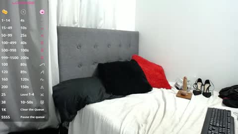 Snapshot of shayla_10 chatting on October 2025 10:51:02 PM shayla_10 online show from October 2025 10:51:02 PM