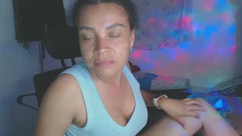 Snapshot of shayna_cute chatting on March 2026 07:13:01 AM Shayna online show from March 2026 07:13:01 AM