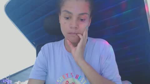 Snapshot of shayna_cute chatting on May 2026 07:20:02 PM Shayna online show from May 2026 07:20:02 PM