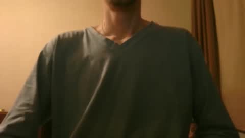 Snapshot of shedevr02 chatting on February 2026 05:29:01 PM Roger online show from February 2026 05:29:01 PM