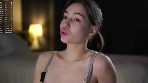 Snapshot of sheenadu chatting on November 2025 01:39:02 AM Tessa online show from November 2025 01:39:02 AM