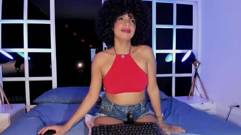 sheeylopez online show from February 2026 03:36:02 AM