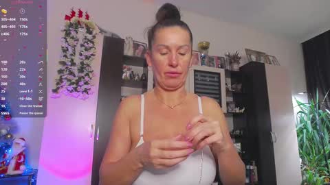 Sheila GMT 2 Tuesday Wednesday Friday Saturday Sunday- 8  5  online show from January 2026 04:47:01 AM