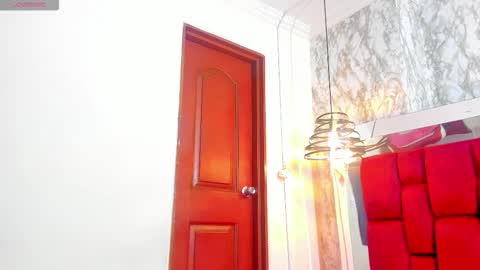 Snapshot of sheilly_brown chatting on December 2025 07:23:02 PM sheilly_brown online show from December 2025 07:23:02 PM