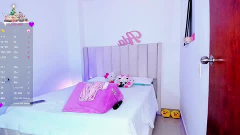 Snapshot of sheirysex chatting on December 2024 06:59:01 AM Danna   online show from December 2024 06:59:01 AM