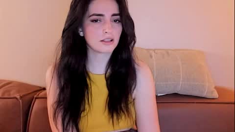 Snapshot of sheisallthat chatting on April 2026 01:22:02 AM sheisallthat online show from April 2026 01:22:02 AM