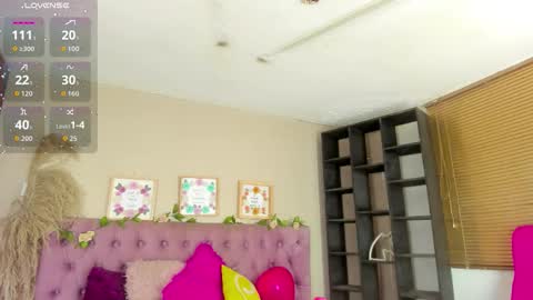 Shelby cute  online show from February 2026 12:46:01 PM