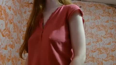 Erika online show from November 2025 01:44:01 AM