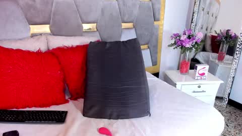 shellbydior online show from March 2025 04:44:02 PM