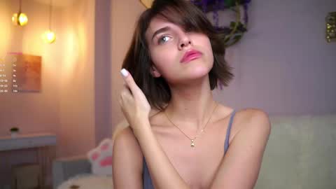 Alex online show from October 2025 01:02:02 AM