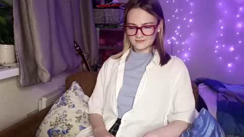 Ashley online show from July 2026 06:01:02 PM