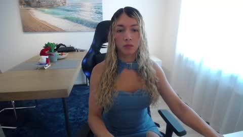 Snapshot of shellsy_hans chatting on January 2025 10:54:01 AM Shellsy H   online show from January 2025 10:54:01 AM