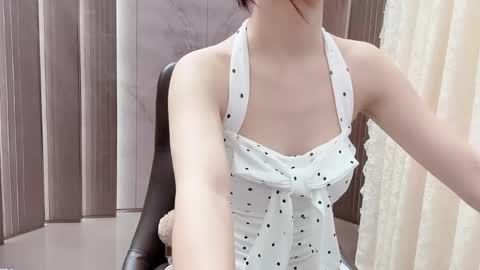 Shelly online show from April 2026 01:22:02 AM