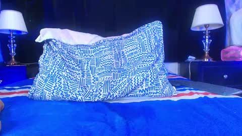 Shelsy online show from February 2025 02:52:02 PM