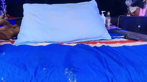 Shelsy online show from February 2025 03:08:02 PM