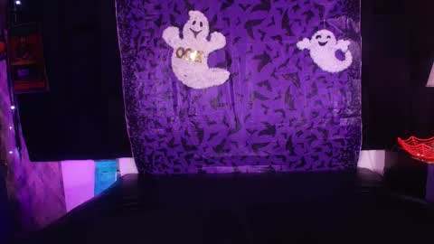 Shelsy online show from November 2025 11:56:02 AM