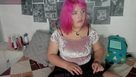 Snapshot of sherry_boomm chatting on April 2026 07:33:02 PM sherry_boomm online show from April 2026 07:33:02 PM